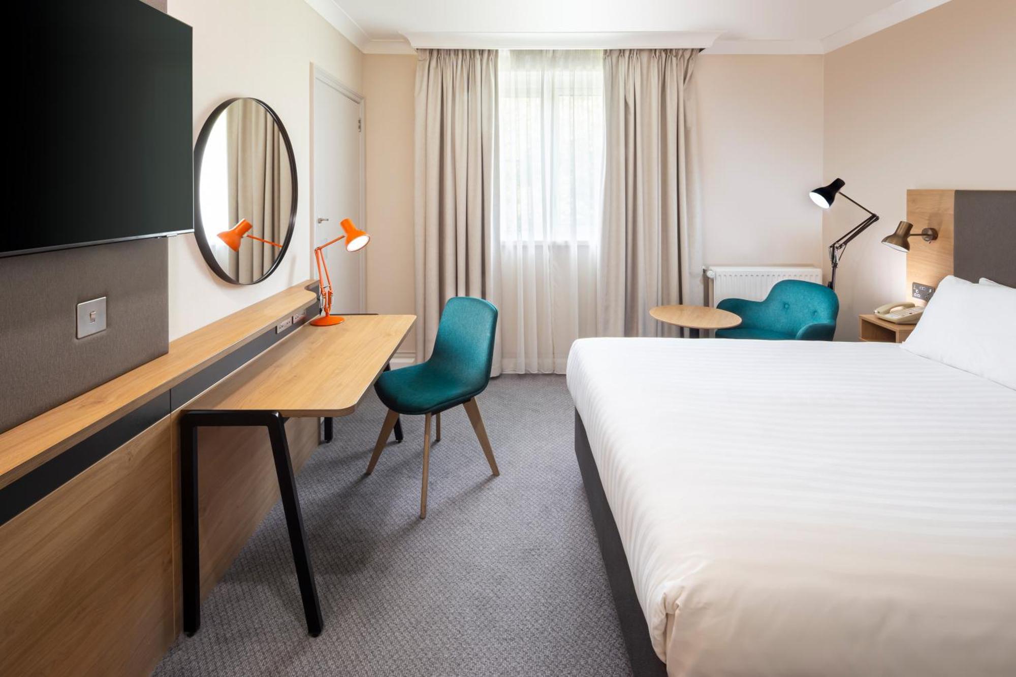 M40, Jct.4 By Ihg Hotel High Wycombe